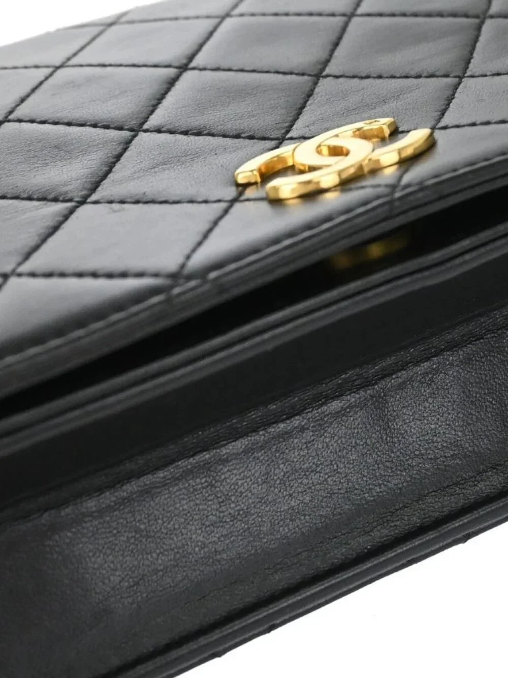 Chanel Black Lambskin Pushlock Small Full Flap Shoulder Bag 197349
